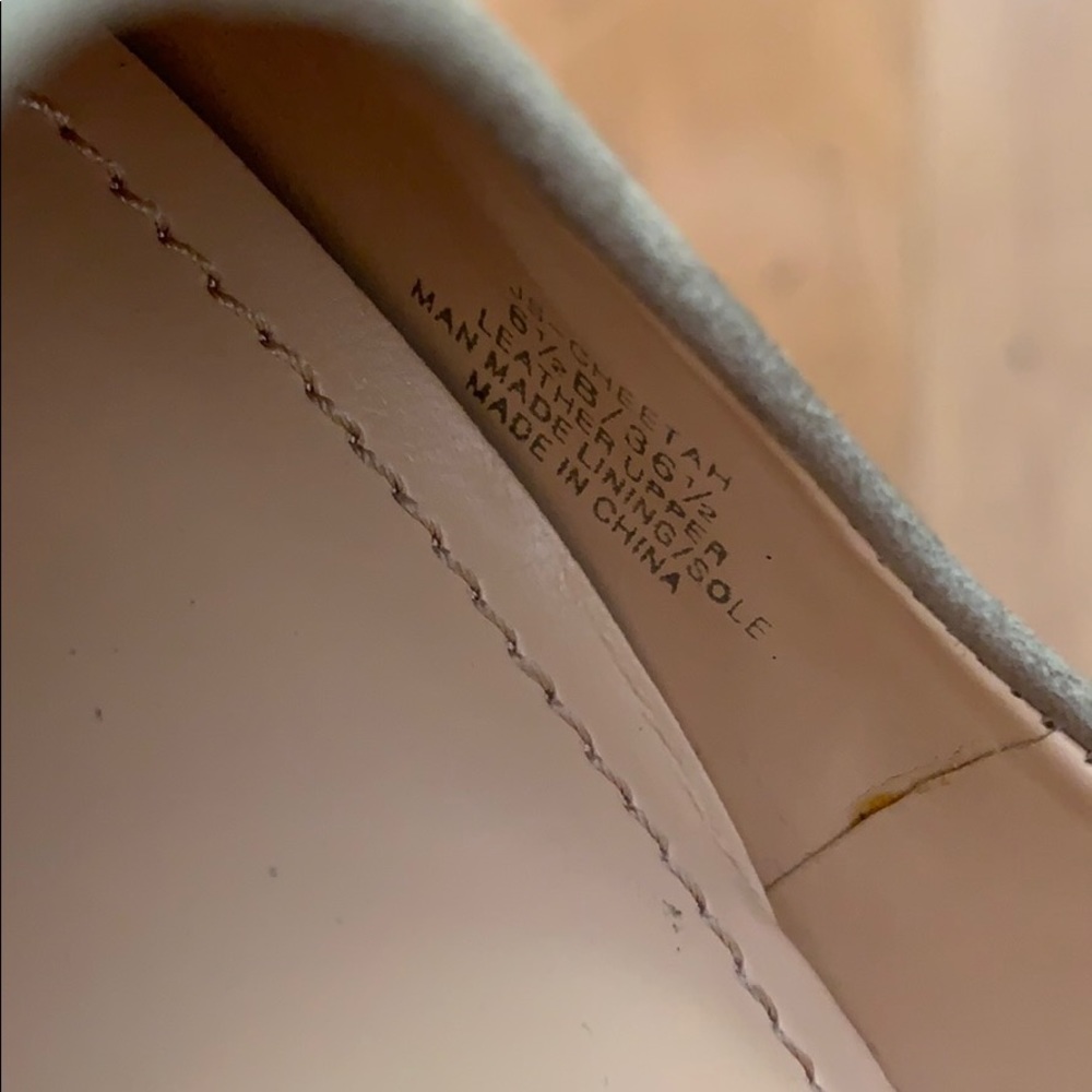 JS Pumps - Picture 5 of 8